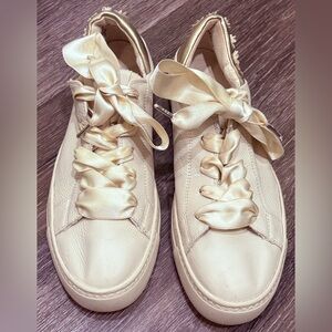 Paul Green Women's Tiger Lilly Biscuit Beige/Gold Elegant Sneakers Size 6 1/2